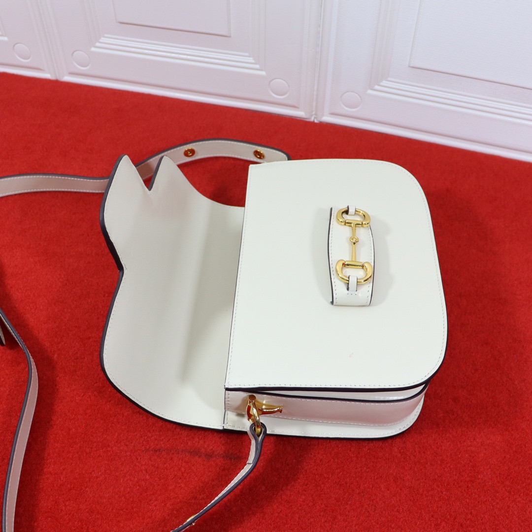 G*u*i HORSEBIT 1955 SHOULDER BAG WHITE 9.8"W x 7"H x 3.1"D
