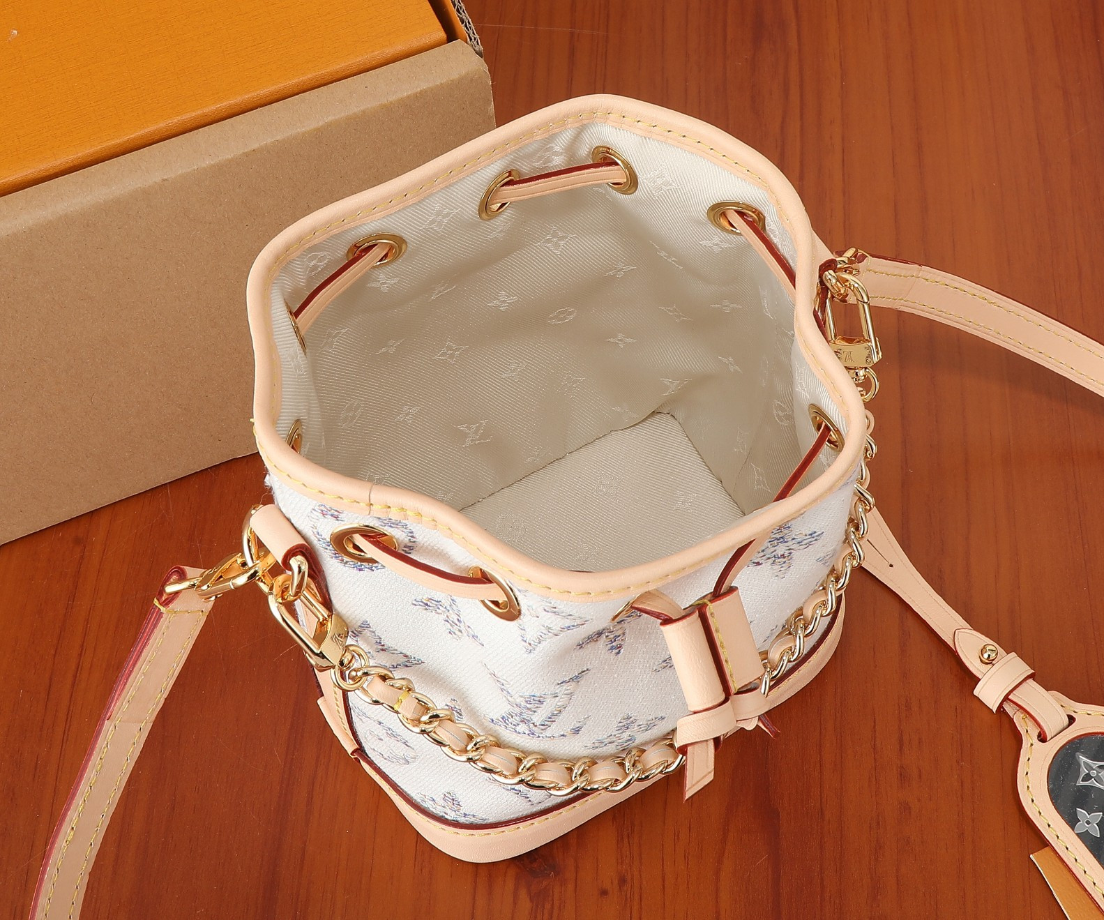 LV Nano Noé  M83453 5.1 x 6.3 x 3.9 inches