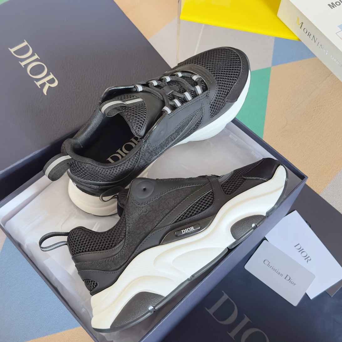 UA D*0r B22 black Sneaker