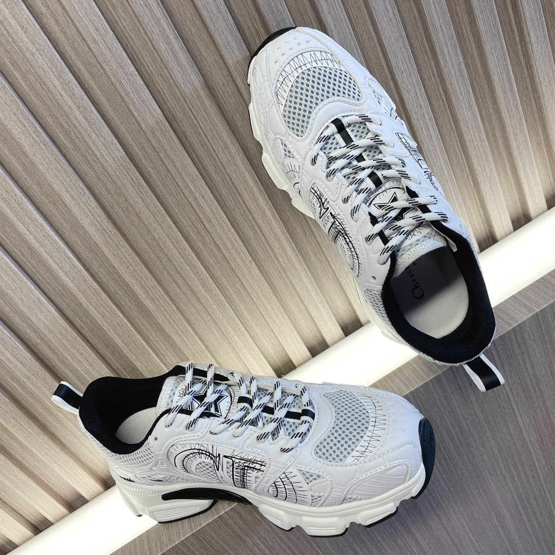 UA D*0r Chrono Sneaker White and Black Mesh