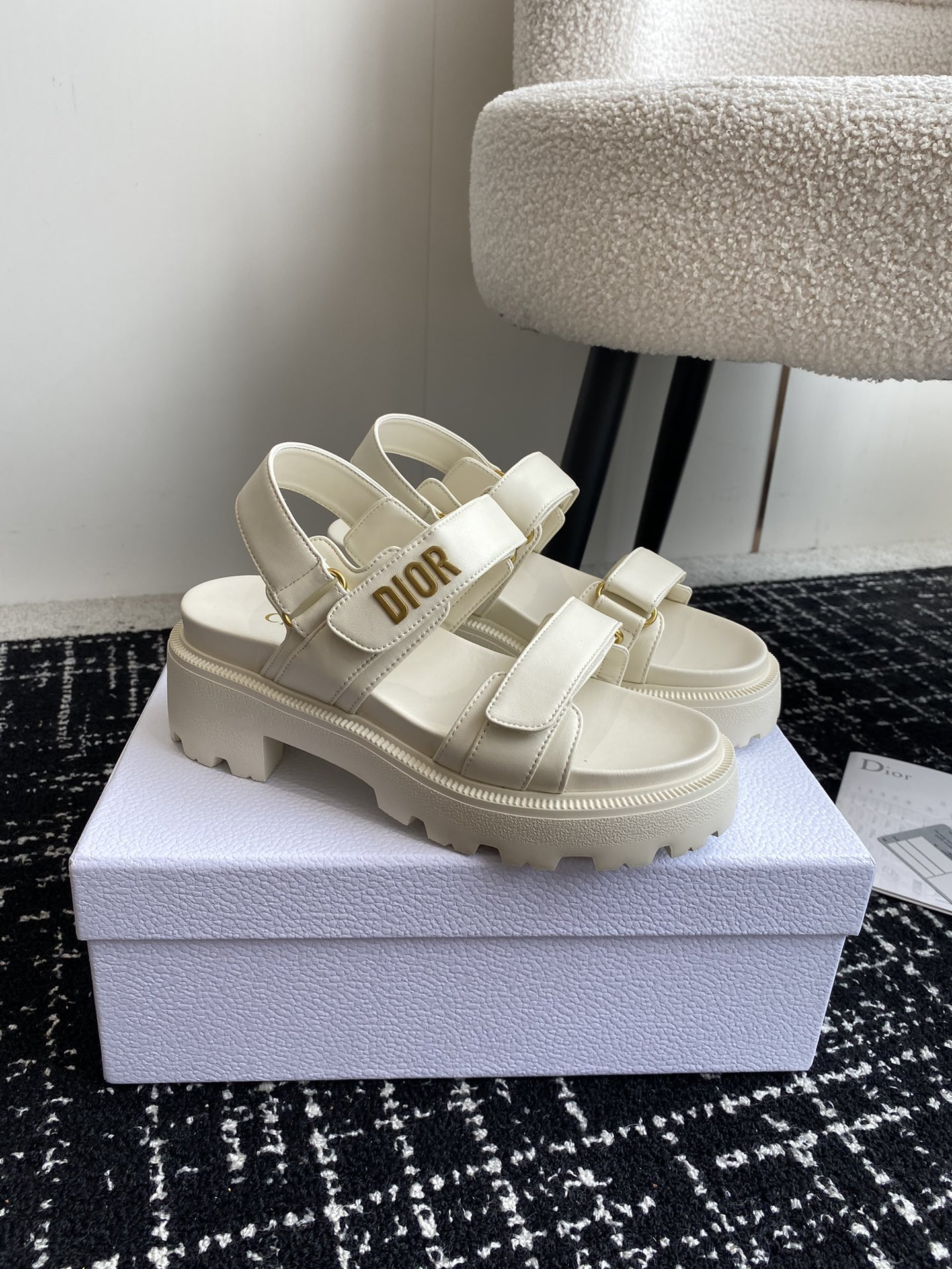 UA D*0ract Platform Sandal White
