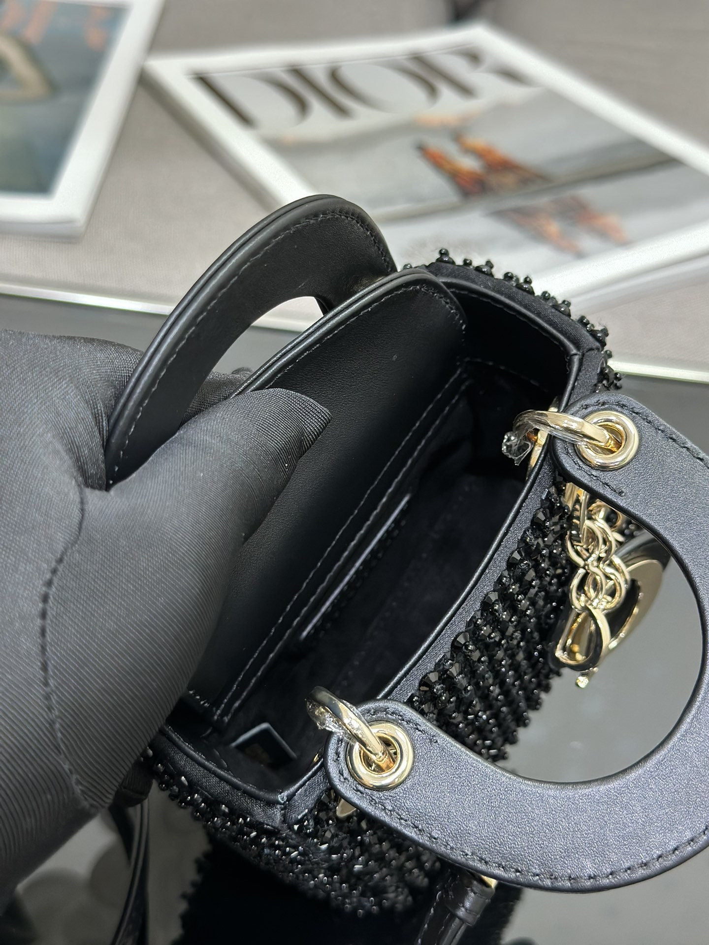 Lady D*0r Ultra-Mini Embroidered Micro-Beads 12 x 10.2 x 5 cm