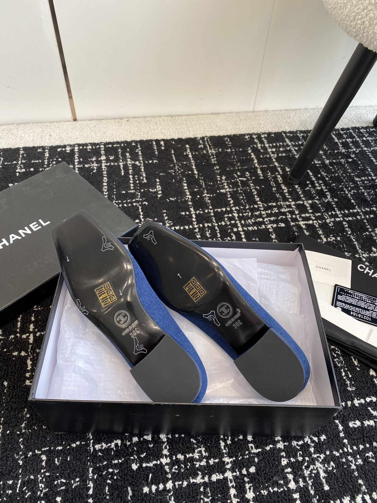 UA Ch*el VINTAGE BALLET FLATS