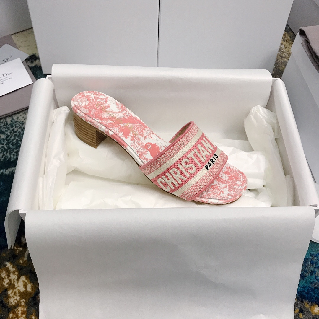 UA D*0r Dway Heeled Slide