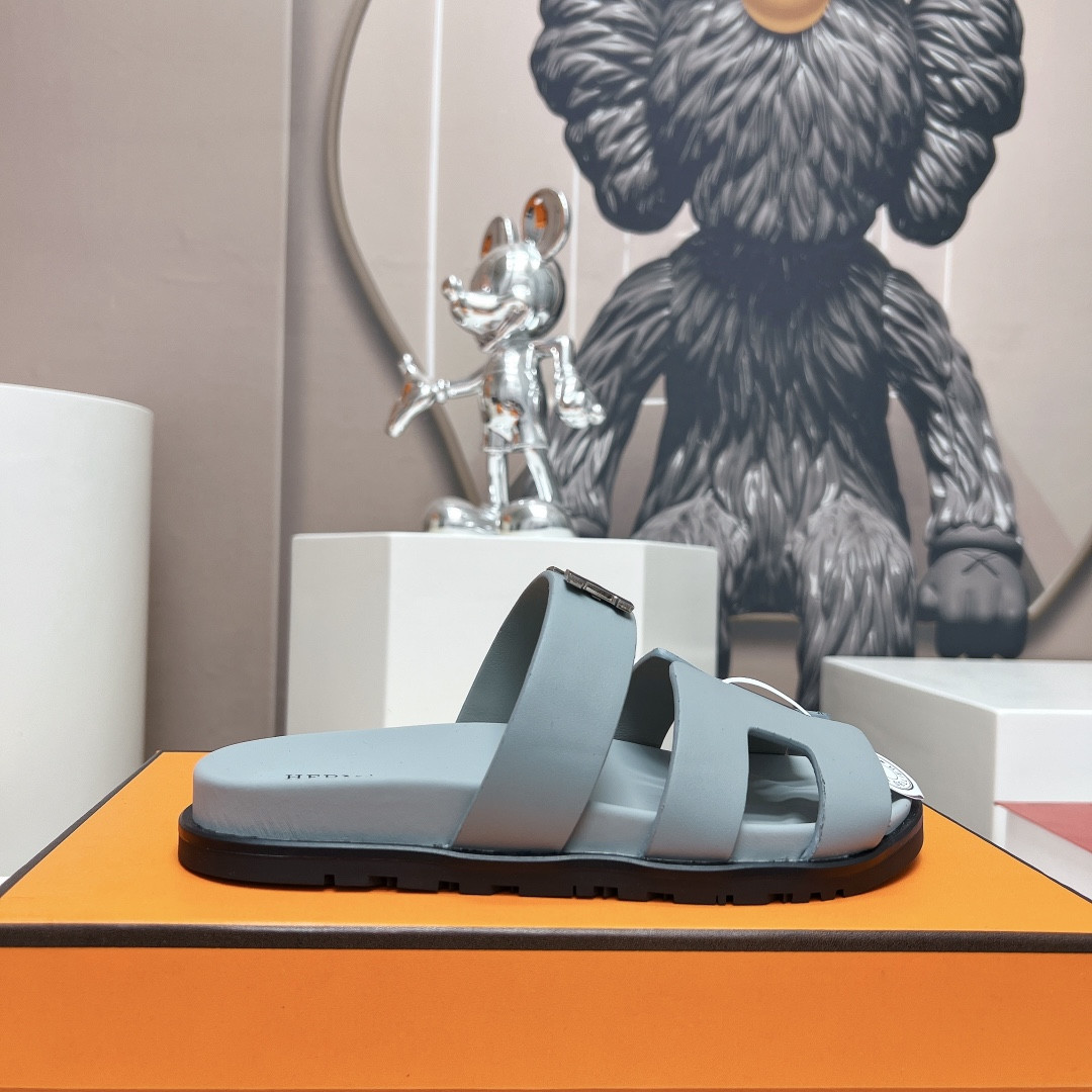 UA Hermès Chypre sandal