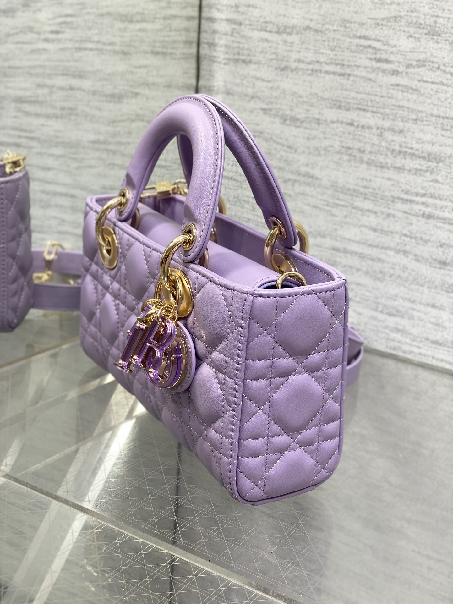 D*0r SAMLL D-JOY BAG 22.5 x 6 x 11.5CM