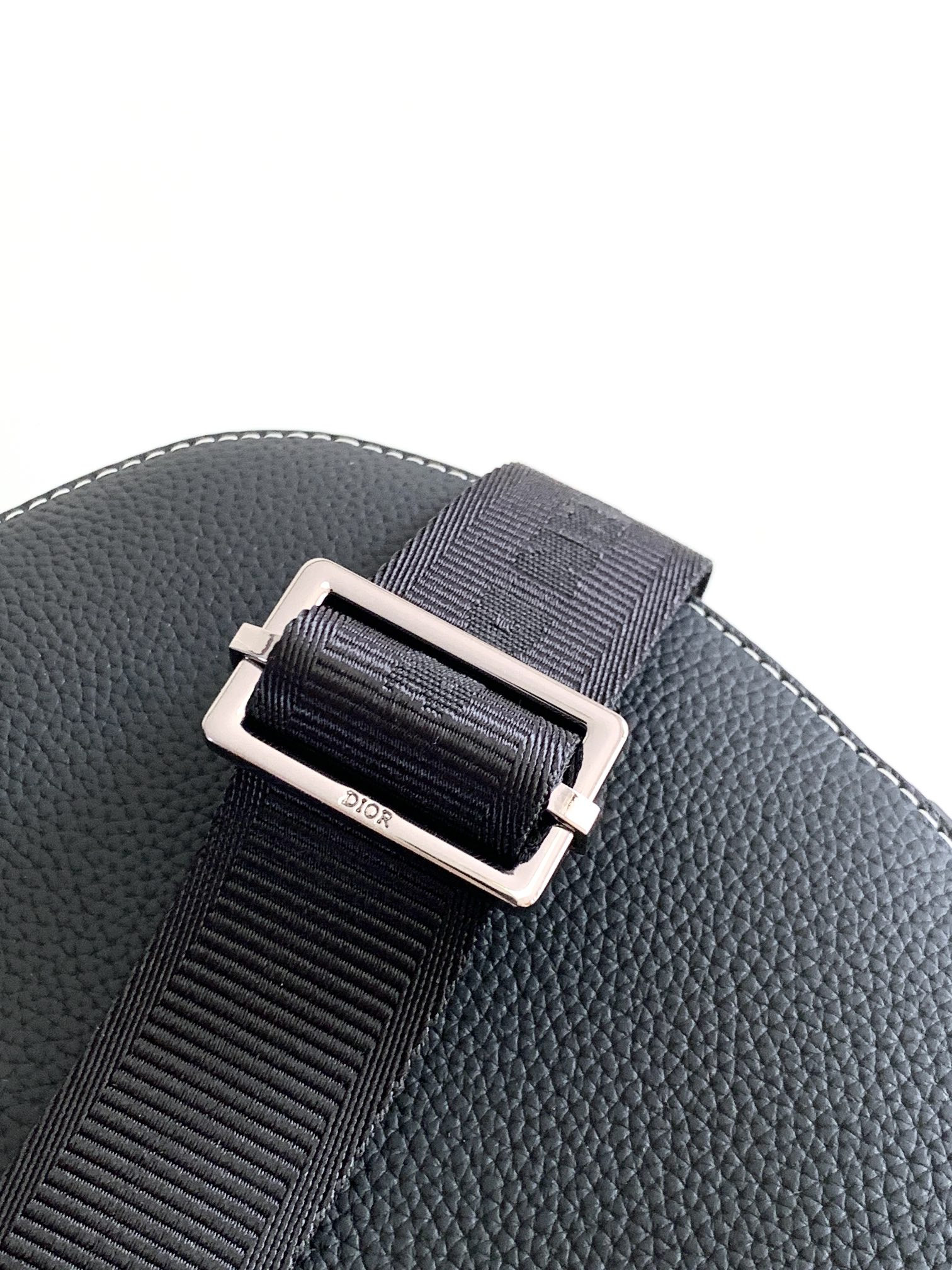 D*0r Saddle Messenger Bag 24 x 16.5 x 5.5 cm