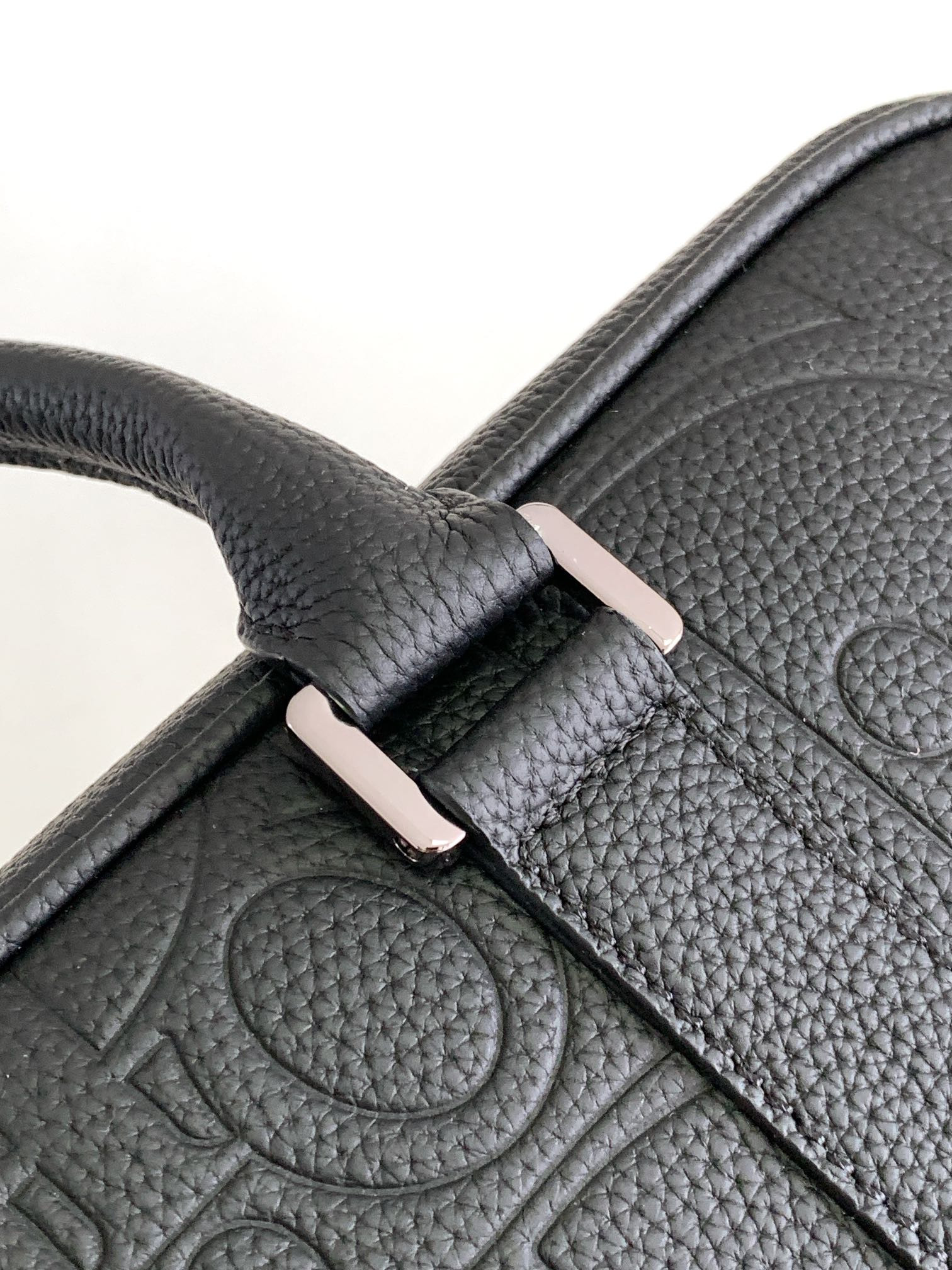 D*0r Zipped Briefcase  Black D*0r Gravity Leather and Black Grained Calfskin 37 x 28 x 6 cm