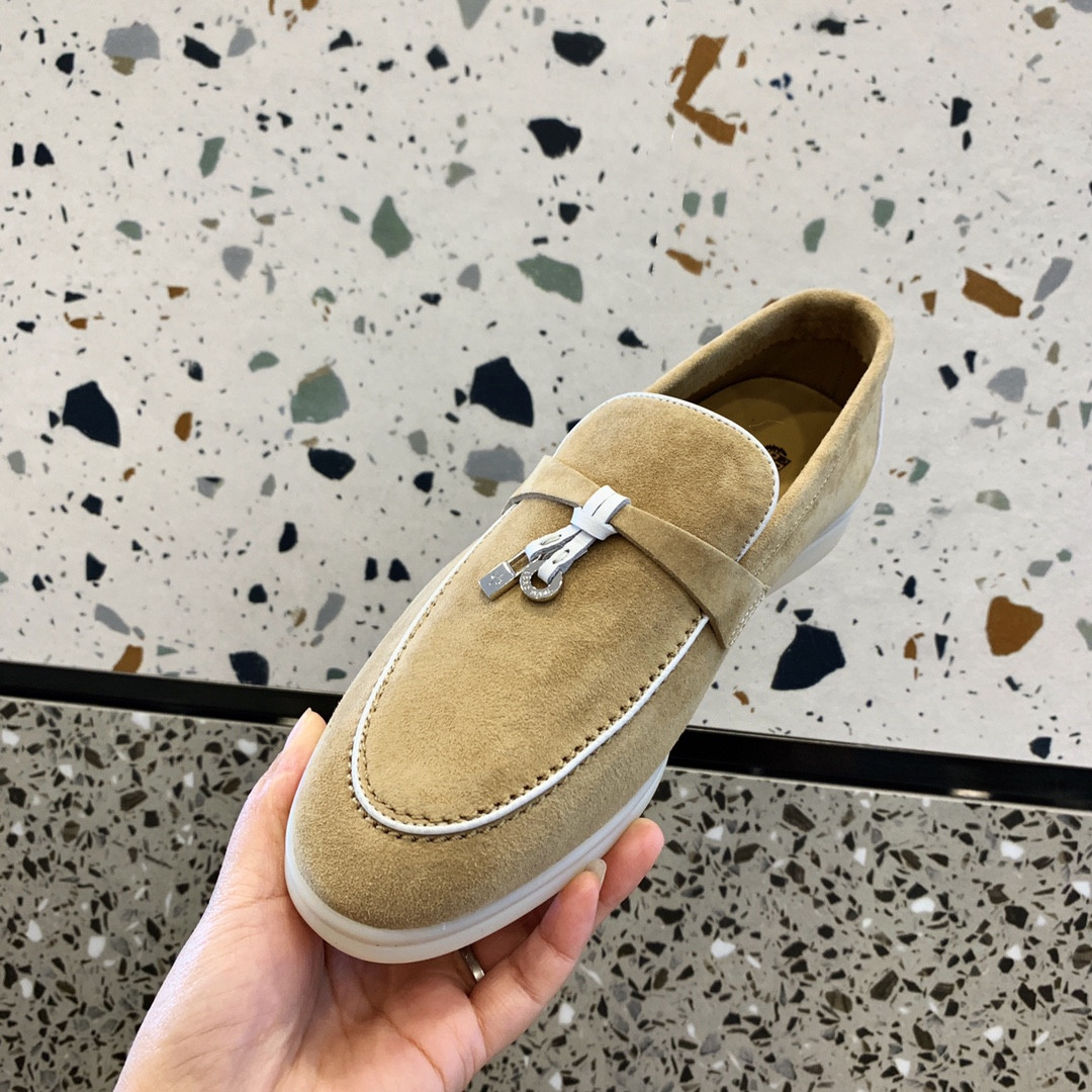 UA L**o p*ana Summer Charms Walk Loafers