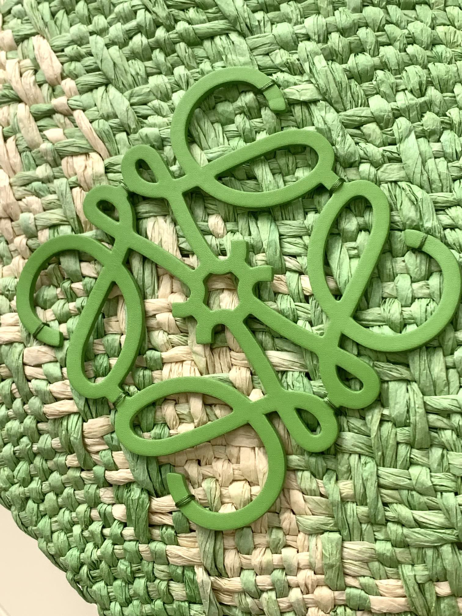 L0ew* Anagram Baske 46x24x15cm