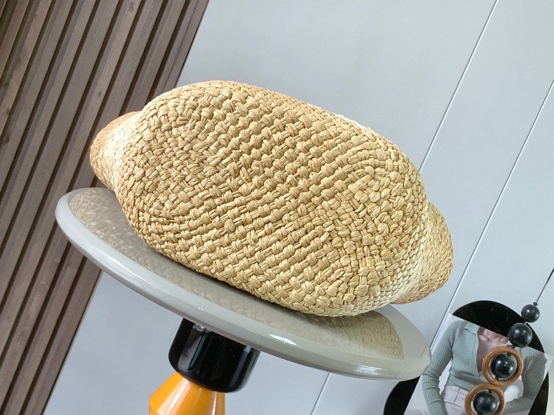 L0ew* Anagram Baske 46x24x15cm