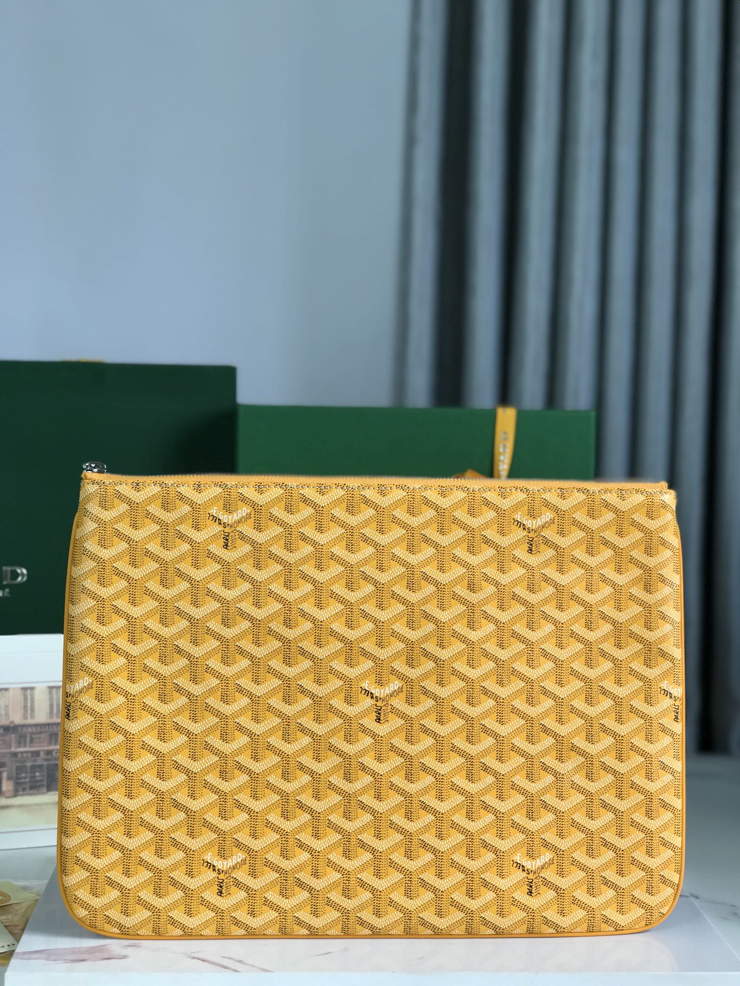 Go*ard Go*ardine Senat MM Pouch Palladium Hardware 36x26x0.5cm