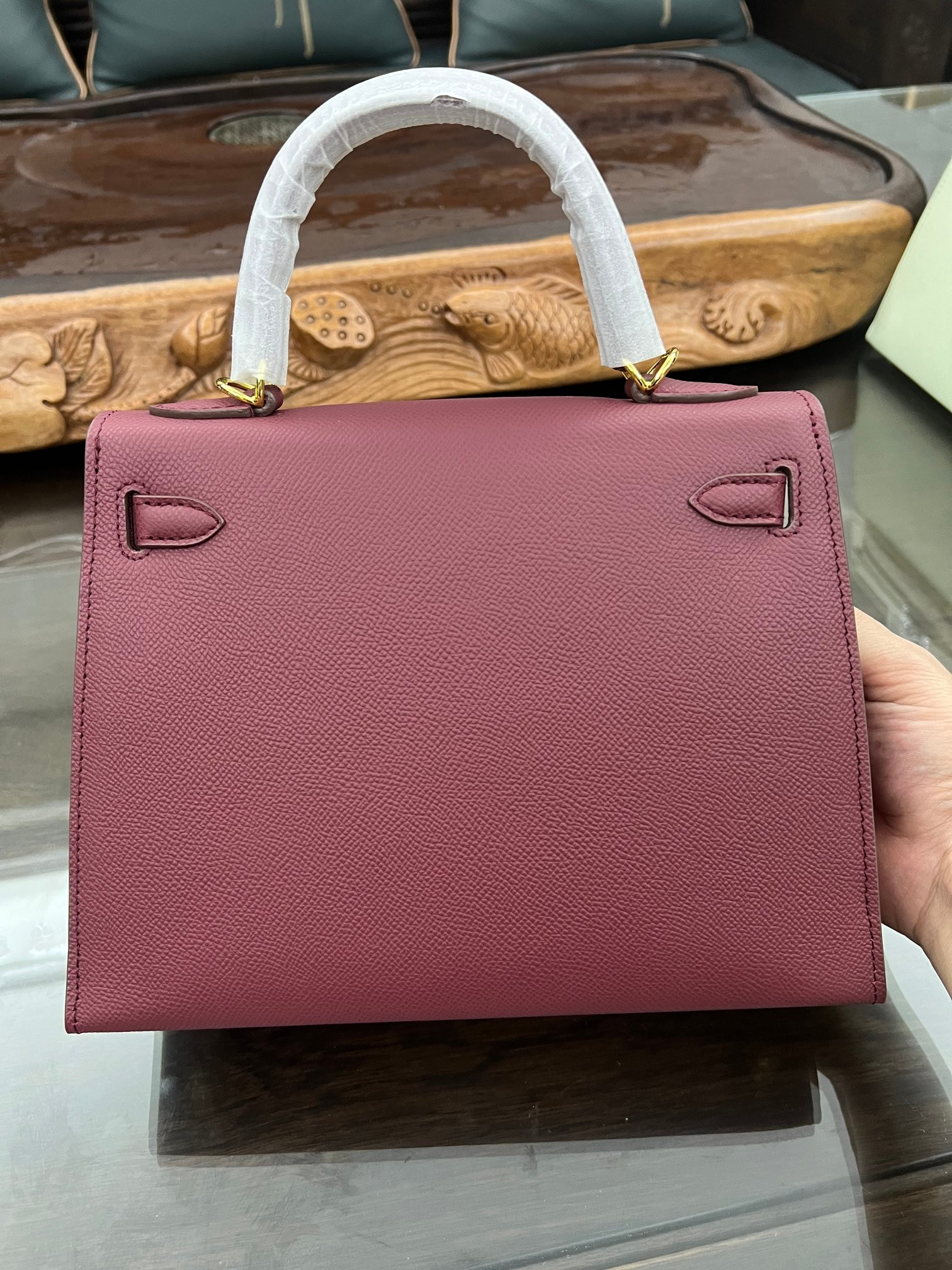 HERMÈS Kelly Gold-tone Hardware 25 28