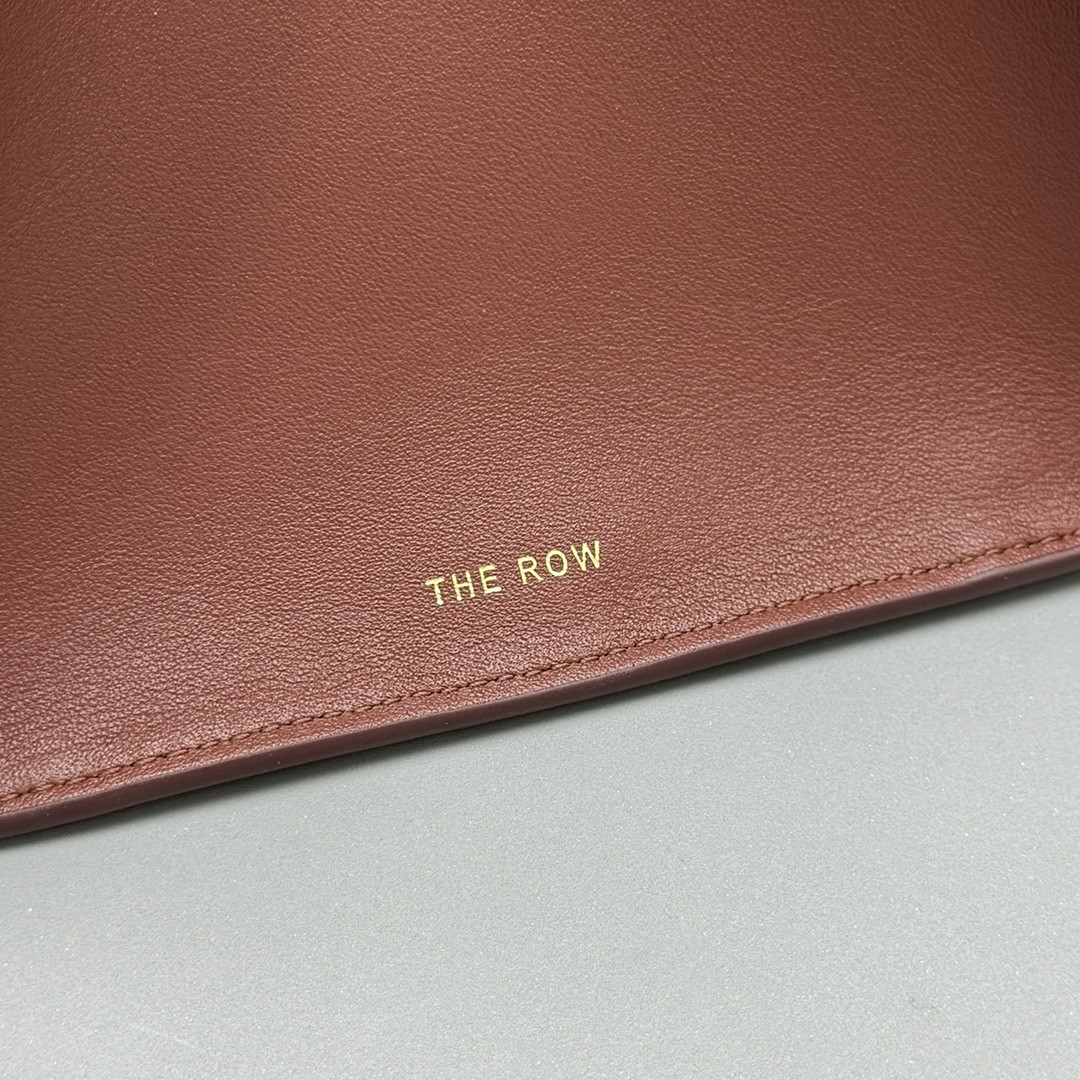 T*e R0w MARGAUX 12 32x15x25cm