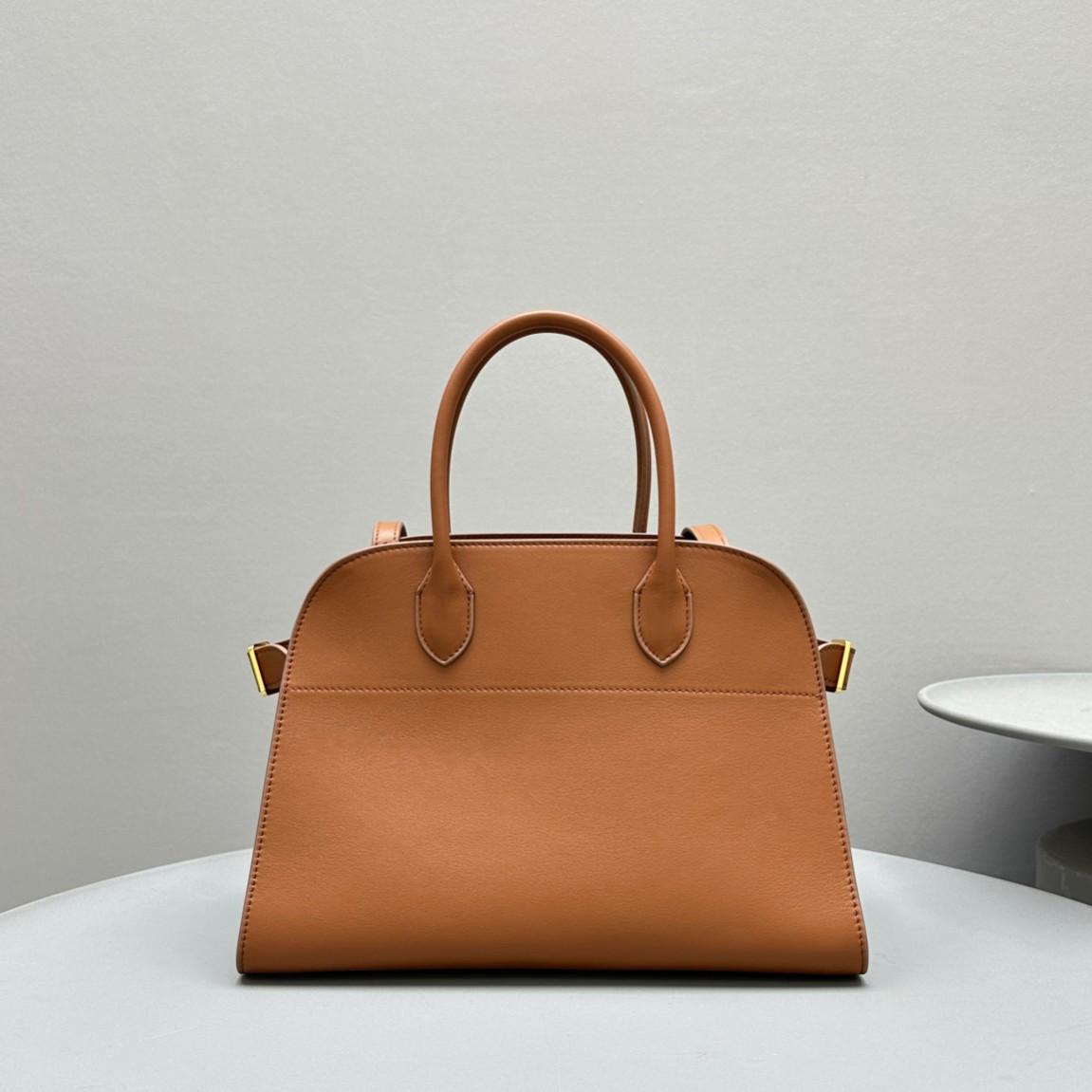 T*e R0w MARGAUX 12 32x15x25cm