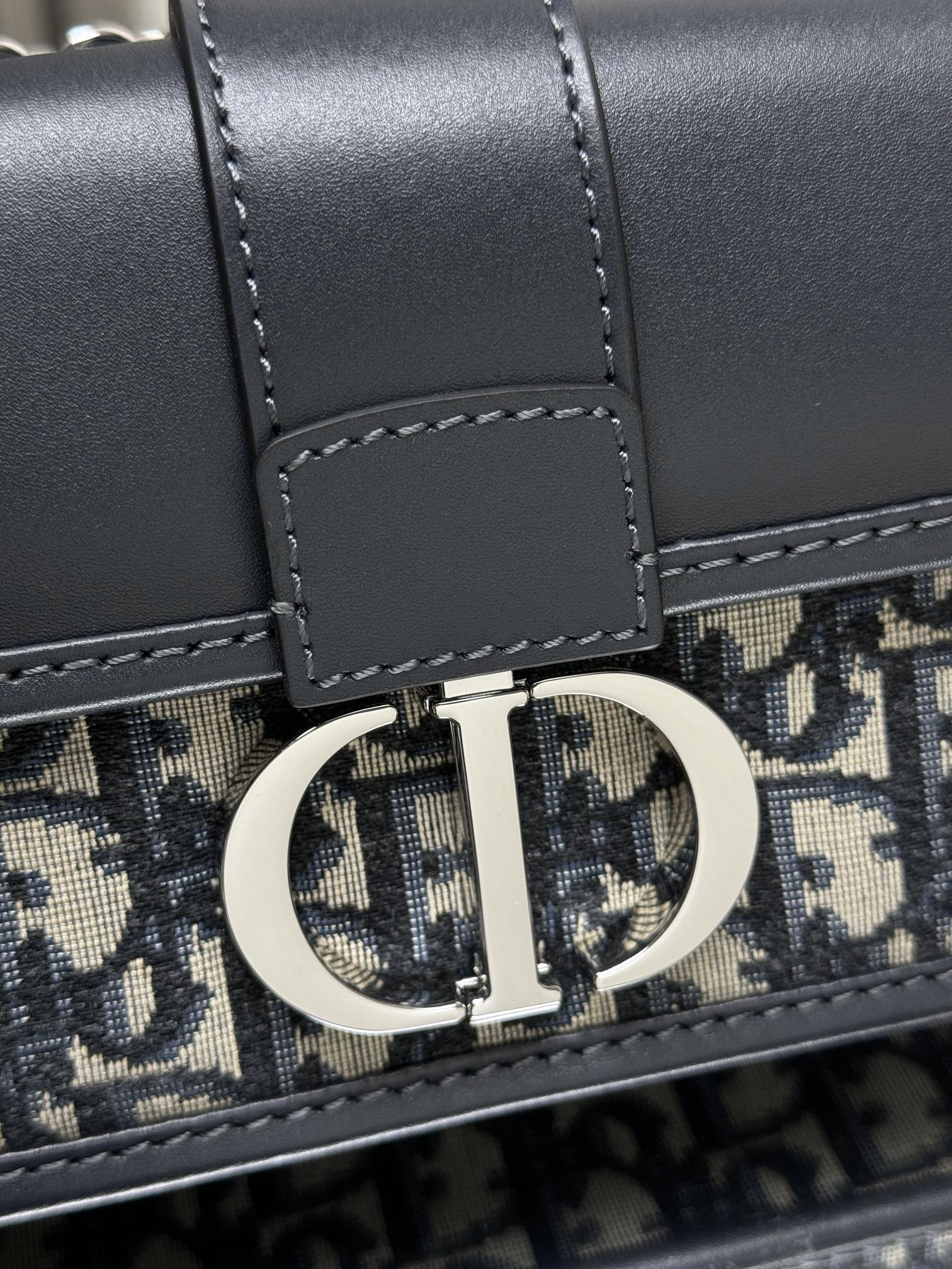 D*0r 30 Montaigne East-West Bags 21x12x6cm