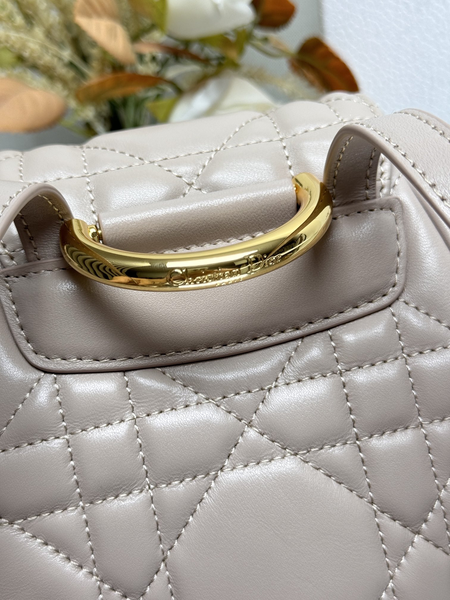 D*0r Caro Backpack Small 19.5 x 18.5 x 8.5 cm