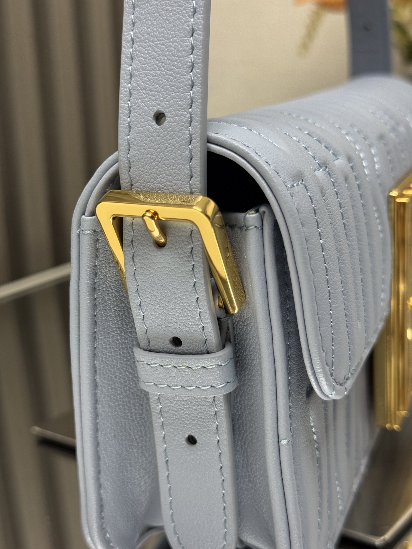 D*0r Miss D*0r flap bag 22 x 11 x 6 cm