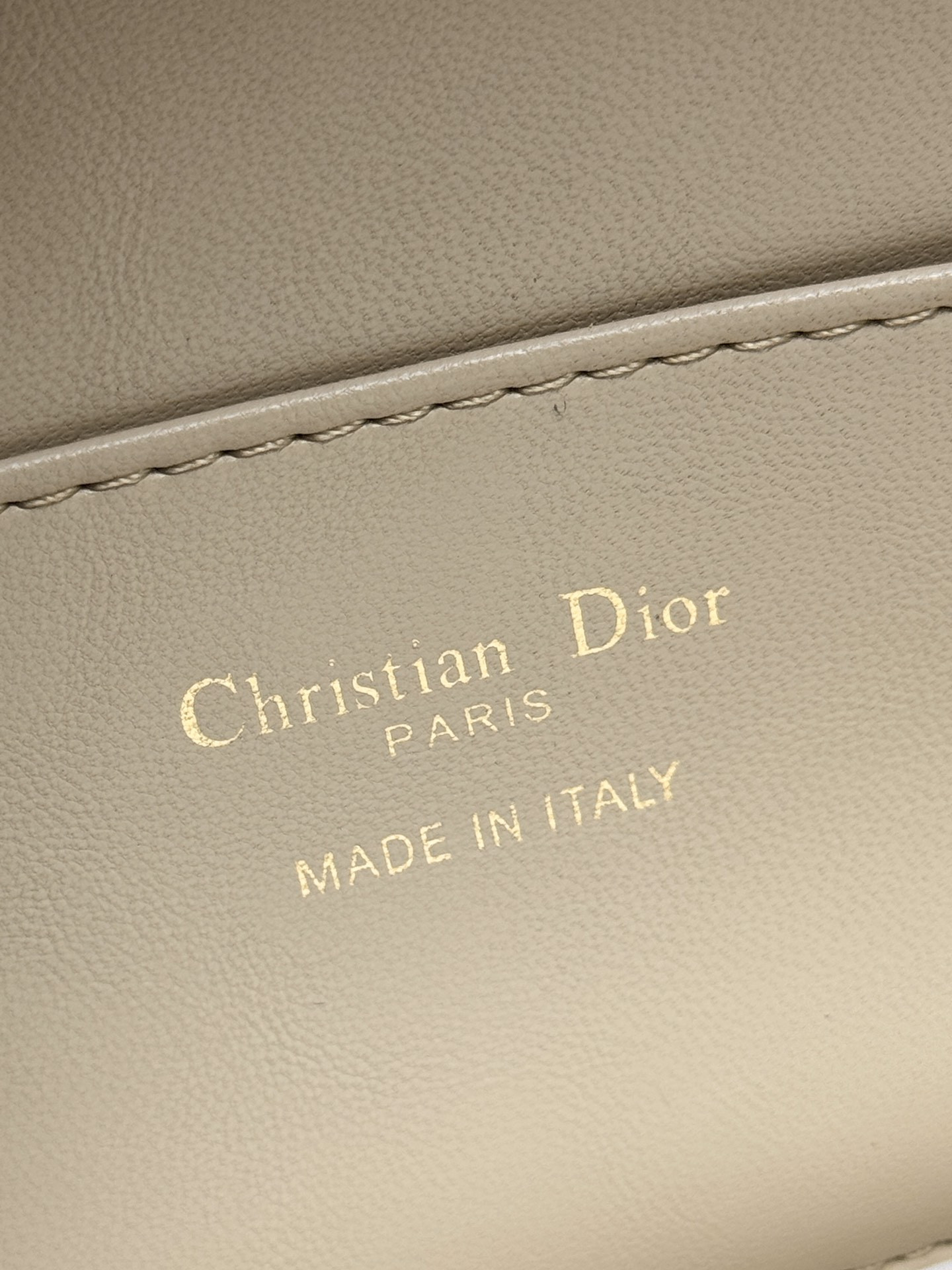 D*0r Miss D*0r flap bag 22 x 11 x 6 cm(Patent Calfskin)