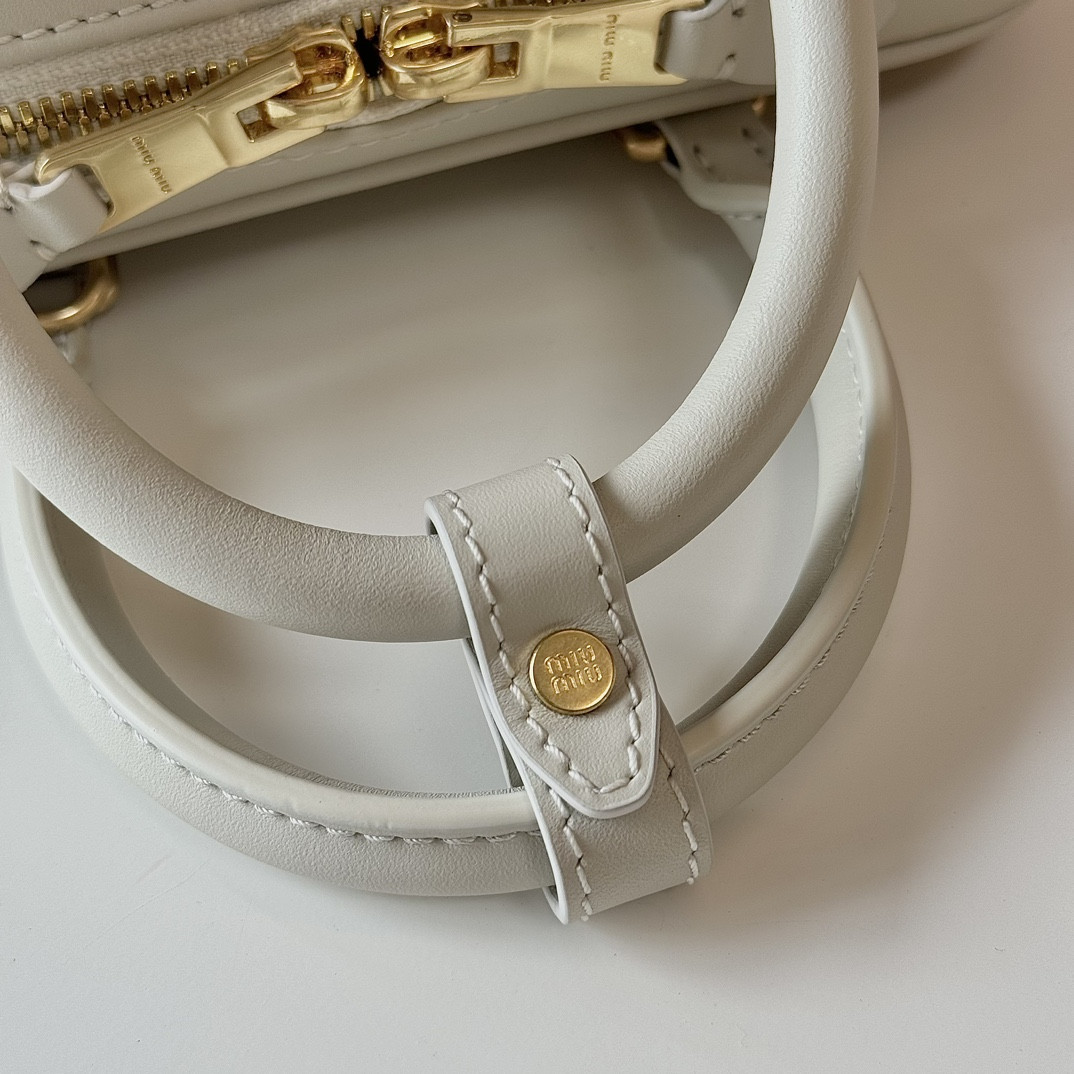 Miu Miu Arcadie leather mini-bag 19X10X5cm