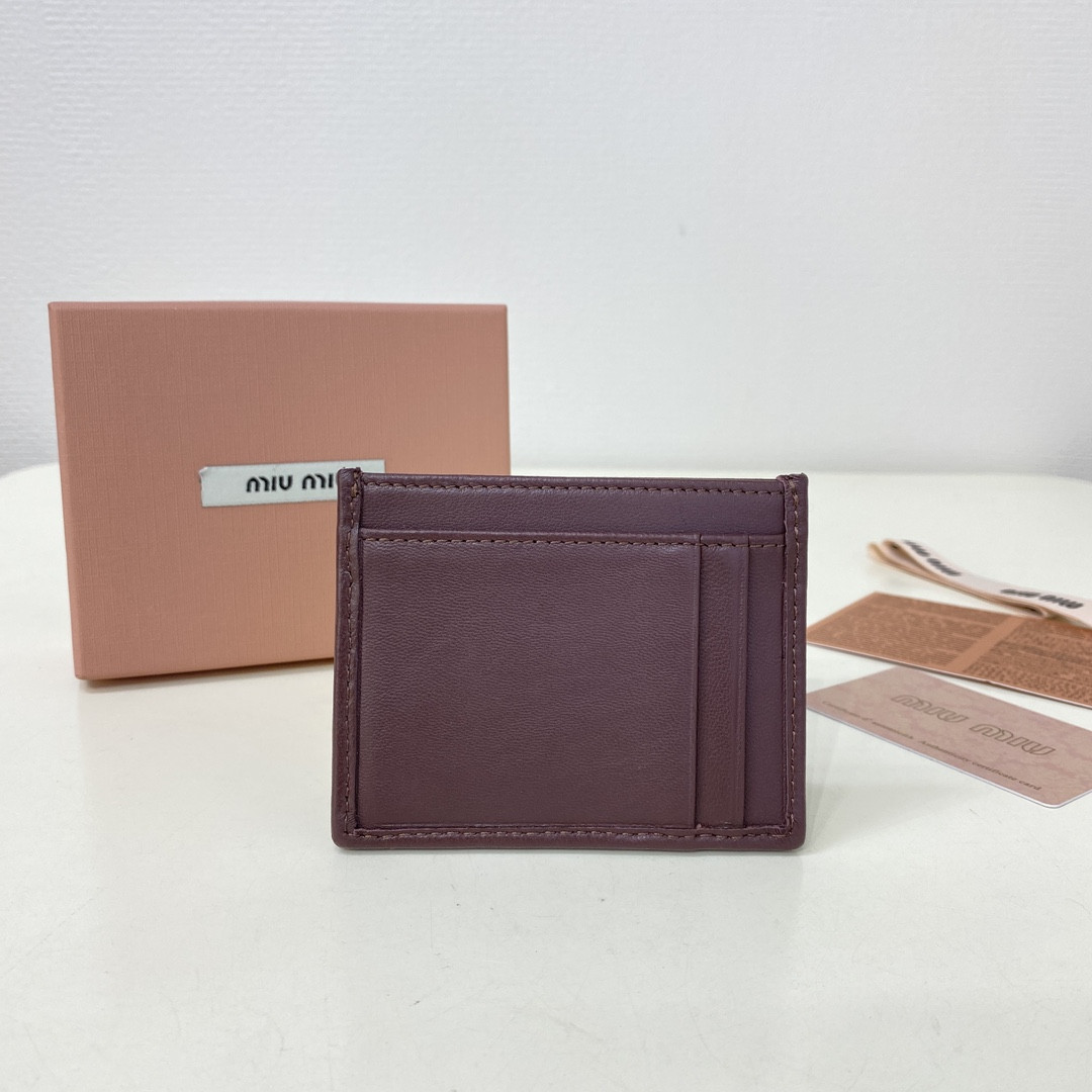 Miu Miu Matelassé nappa leather card holder 8x10.5cm