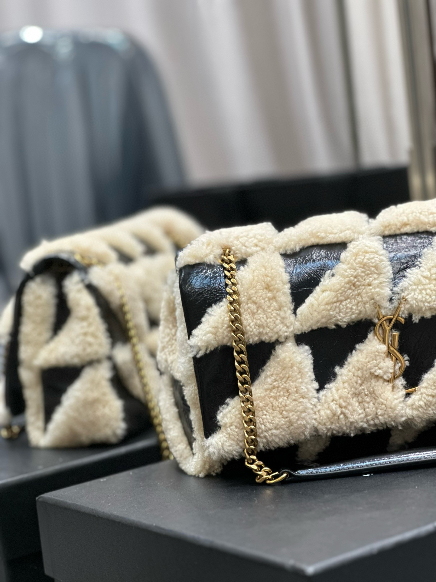 Y*L Jamie Medium 25×15×7.5cm