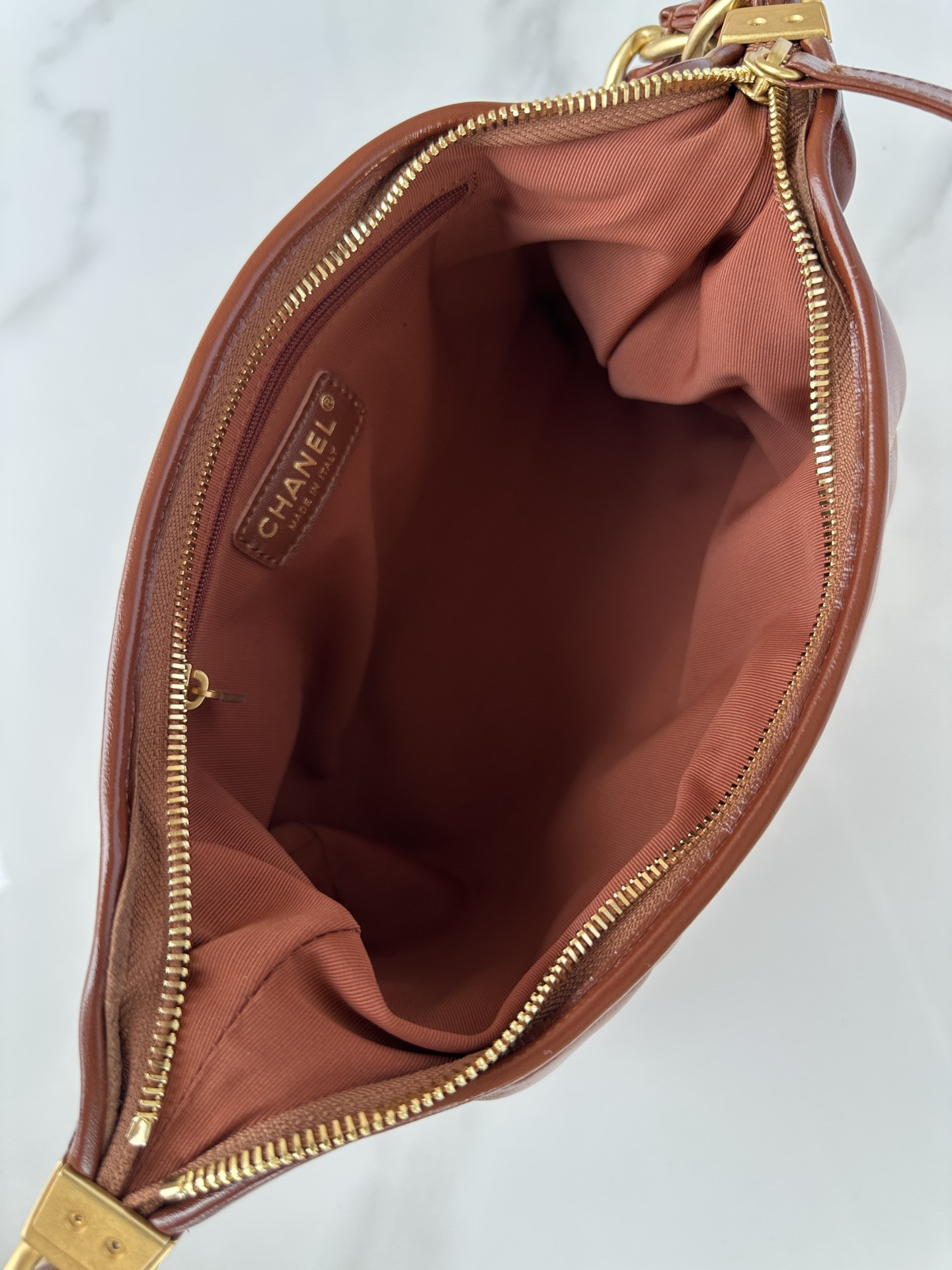 Ch*el Hobo Handbag 30×35×9cm