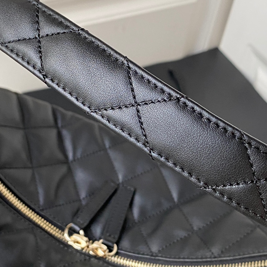 Ch*el Hobo Handbag 37×29.5×13cm