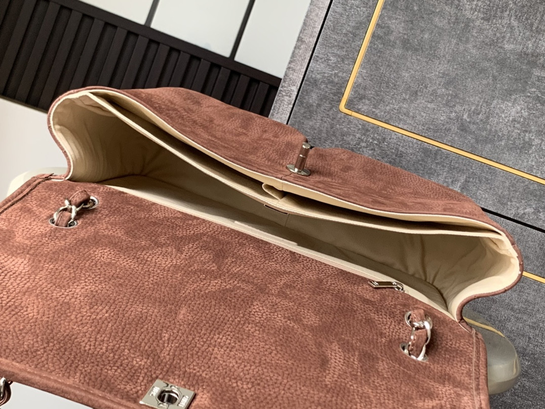 Ch*el Shopping Bag 34x25x10cm