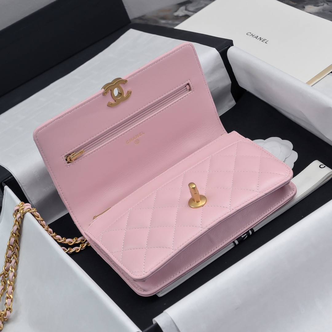 Ch*el Clutch With Chain 19cm