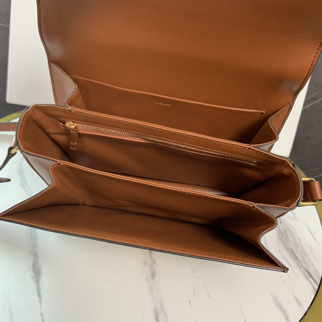 Ce**e Triomphe 22x16x6cm