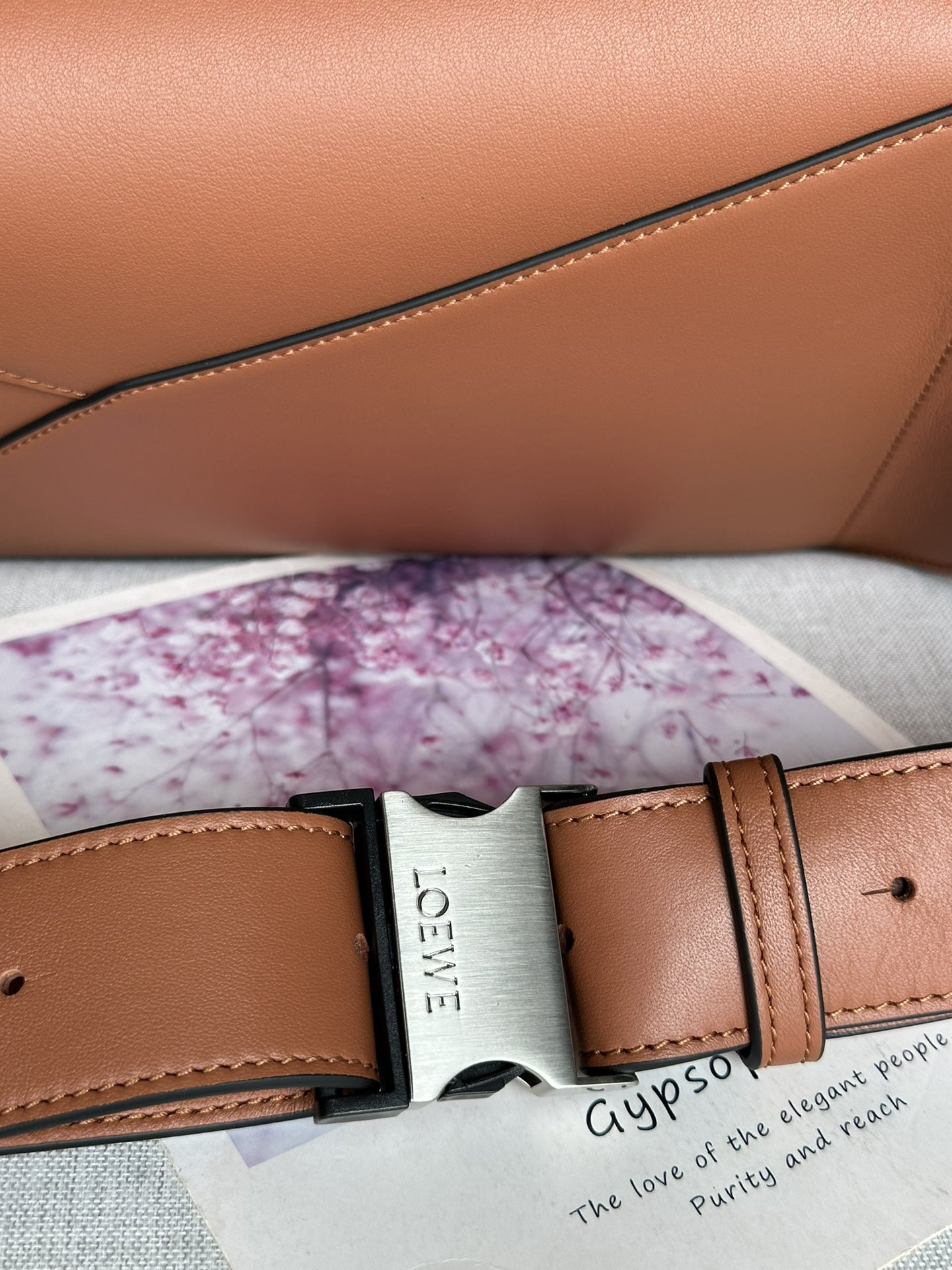 L0ew* Small Puzzle bumbag in classic calfskin 24x10.5x16cm