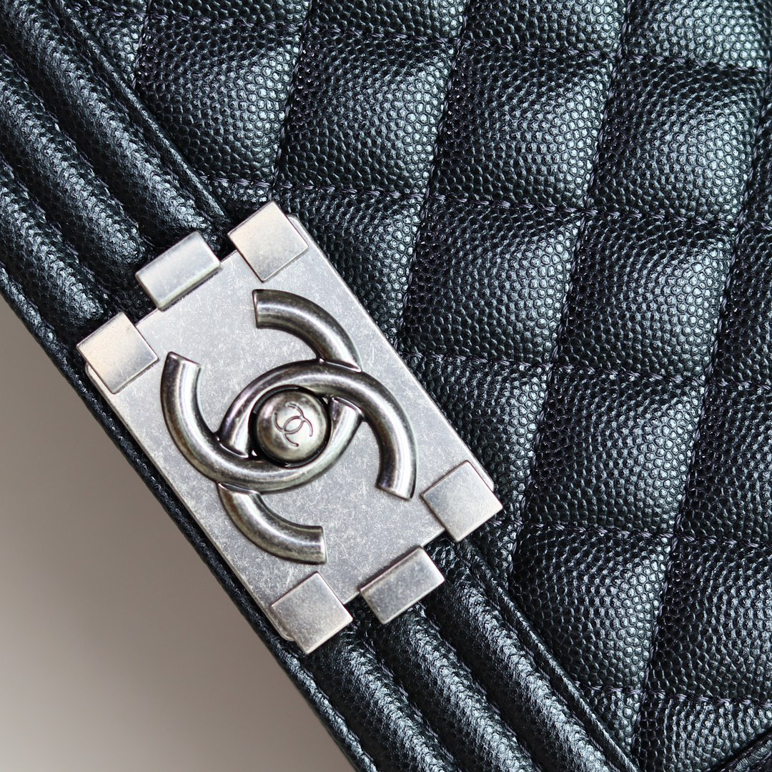 Ch*el Small BOY Handbag A67085 12x20.5x8.5cm