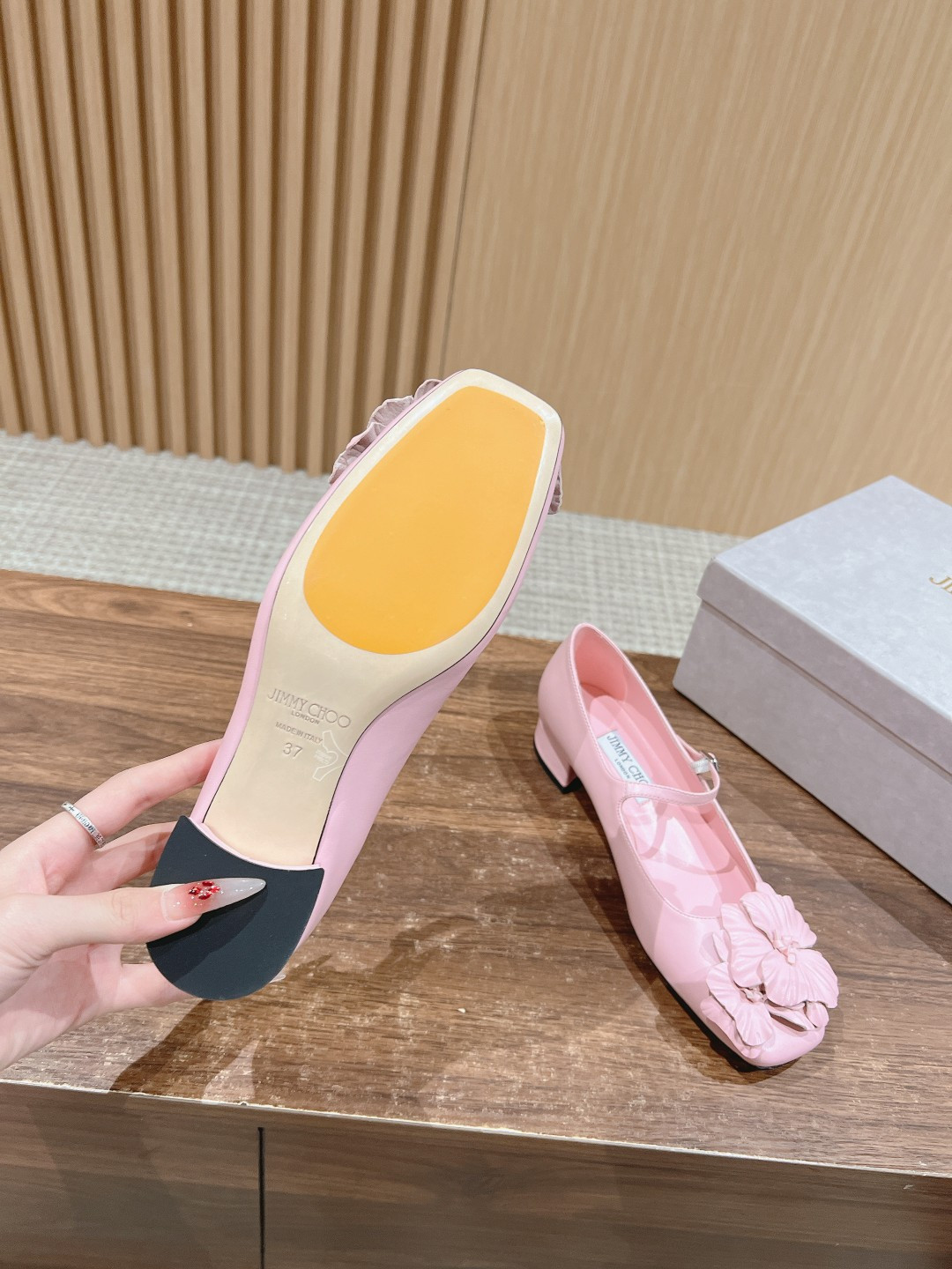 UA Ji*y Ch* Mary Jane