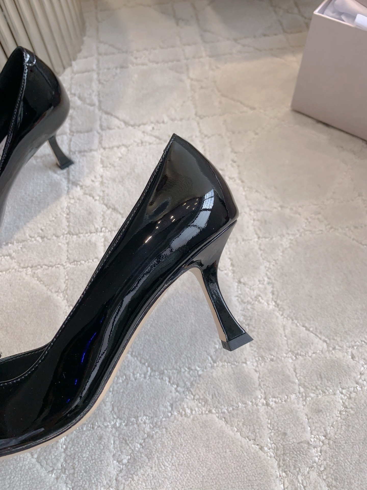 UA Ji*y Ch* Belinda Crystal-embellished Pumps 7.5cm